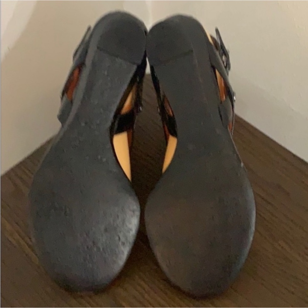 Authentic Vía Spiga designer black patent leather wedge sandals Sz 7 - Picture 8 of 9